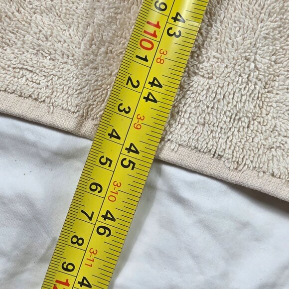 Vintage Fieldcrest Cotton Bath Towel Cream Beige Made In USA Absorbent - Picture 5 of 6
